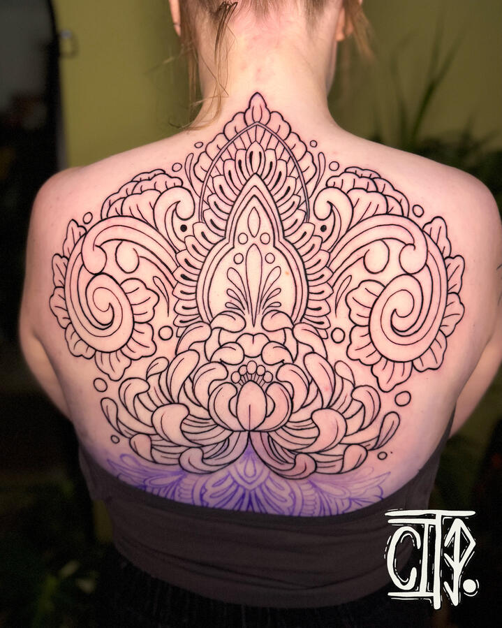 Ornamental Back Ornamental Back