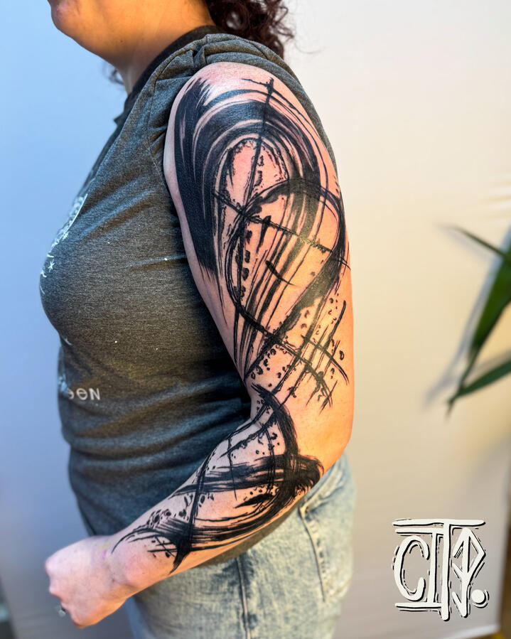 Brushstroke Sleeve Brushstroke Sleeve